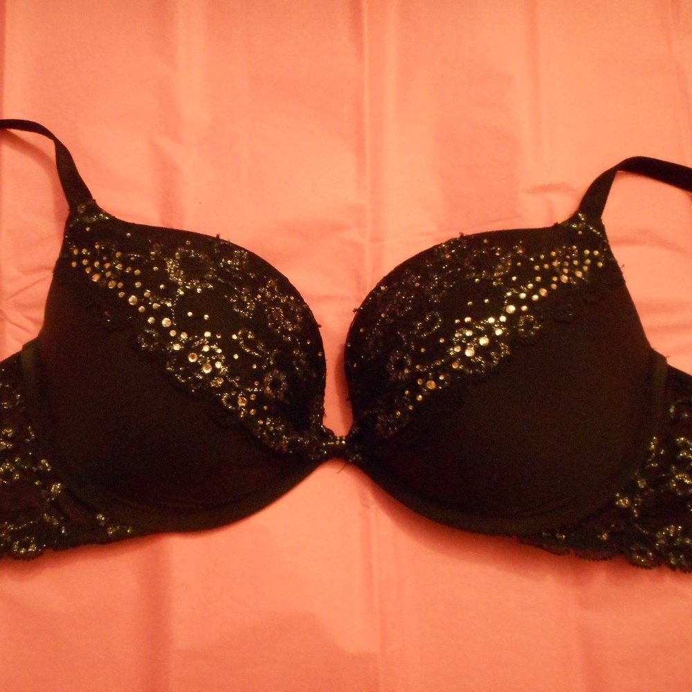 Victoria's Secret Padded Demi 34D Bra
